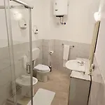 Penzion Island Vibes Rooms, Su Salighe