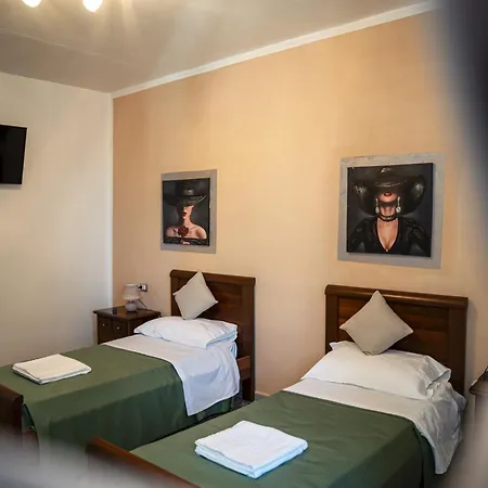 Island Vibes Rooms, Su Salighe 3* Torralba