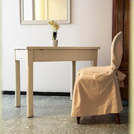 Casa de hóspedes Island Vibes Rooms, Su Salighe Torralba