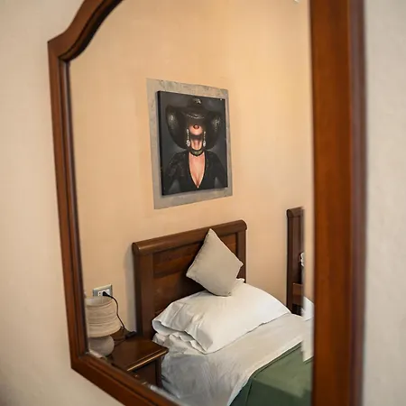 Penzion Island Vibes Rooms, Su Salighe 3*